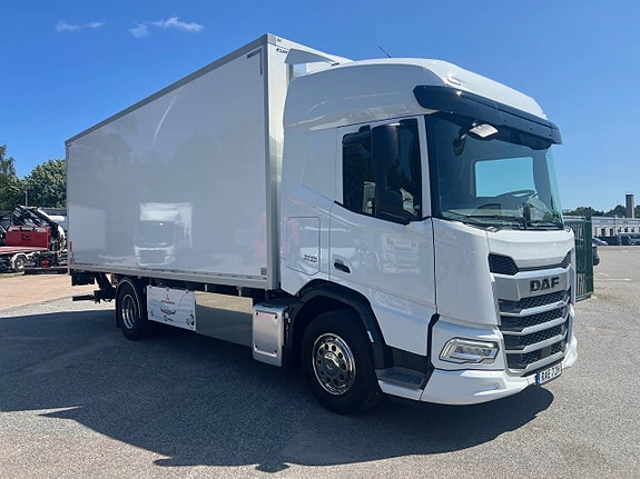 DAF XD 450 4x2 Skåpbil Kylbil / Frysbil Öppningsbarsida 4 of 12