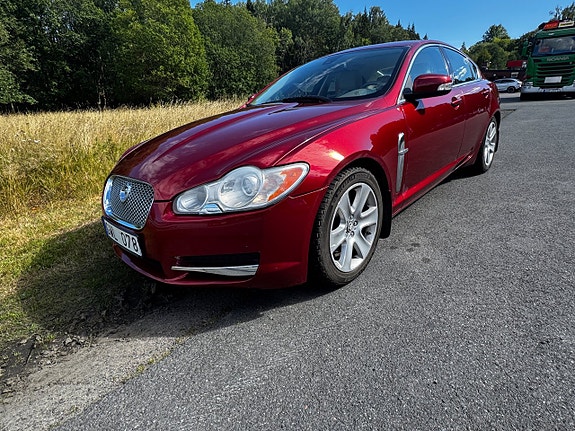 Jaguar XF 20 of 30