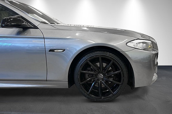 BMW 520d 3 of 18