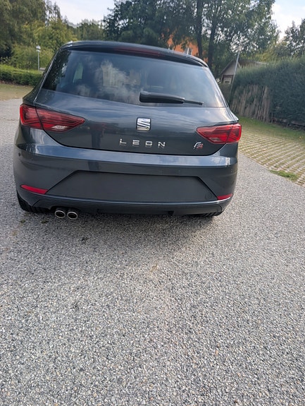 Seat Leon 8 of 10