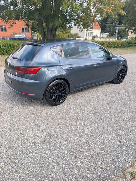 Seat Leon 3 of 10