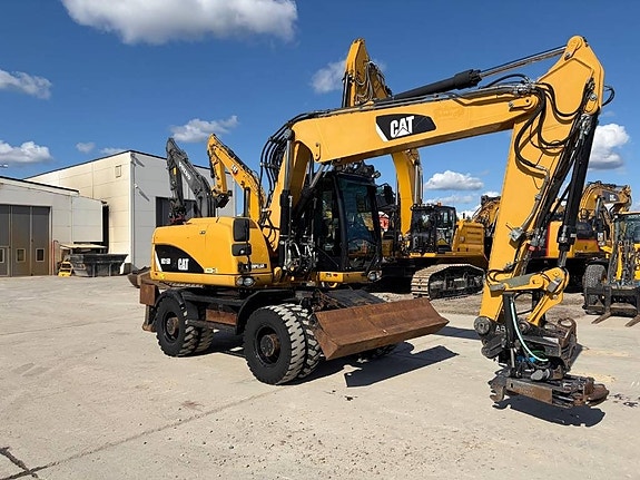 CAT M 315 D 2 of 24