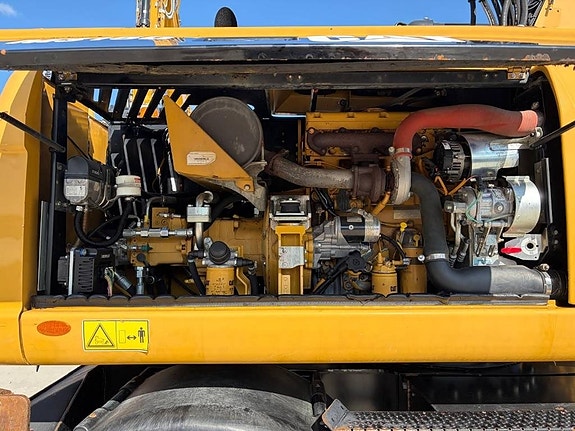 CAT M 315 D 20 of 24