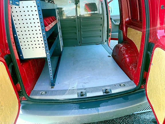 Volkswagen Caddy 2 of 8