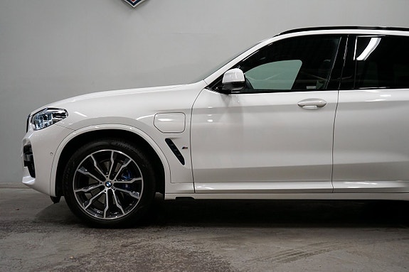 BMW X3 5 of 6