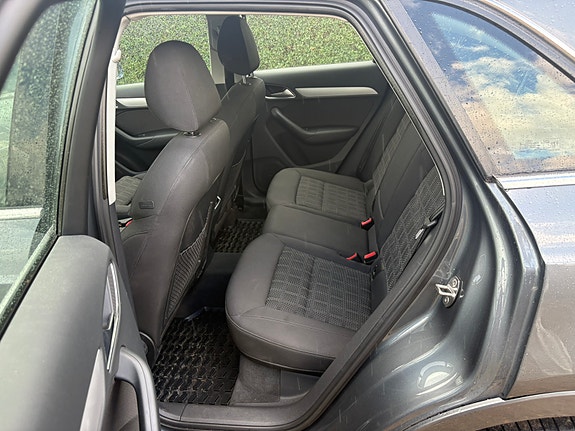 Audi Q3 7 of 8