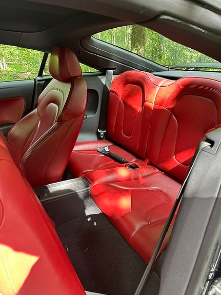 Audi TT 2 of 6