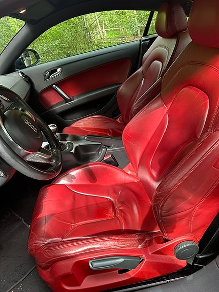Audi TT 4 of 6