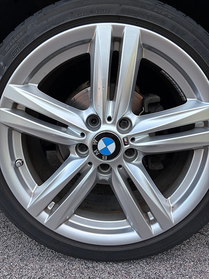 BMW 116i 5 of 7