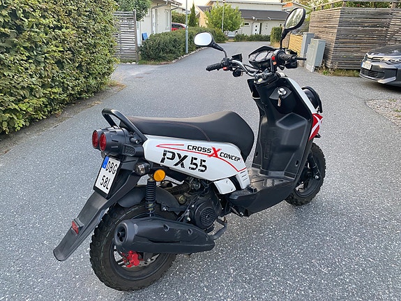 Vespa Vento PX55 2 of 5