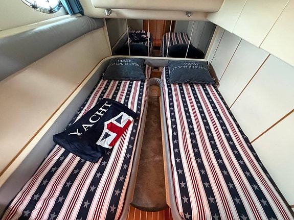 Fairline Targa 48 2x Caterpillar 3126 420 hk -97 akterbog 10 of 12