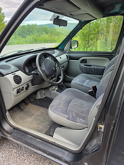 Renault Kangoo Express 11 of 20
