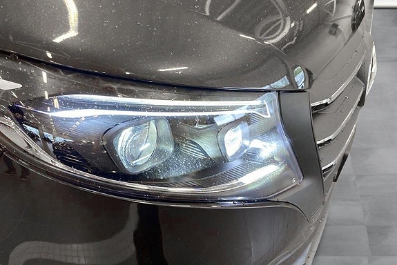 Mercedes-Benz Vito 119 13 of 15