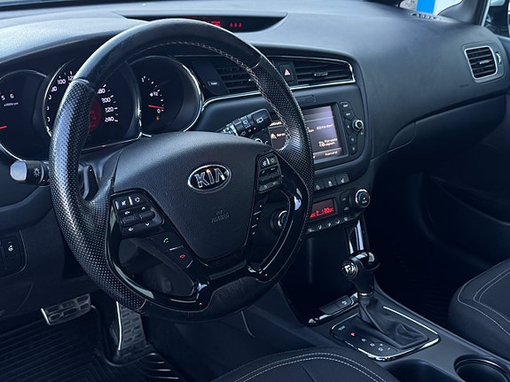 Kia Ceed 11 of 19