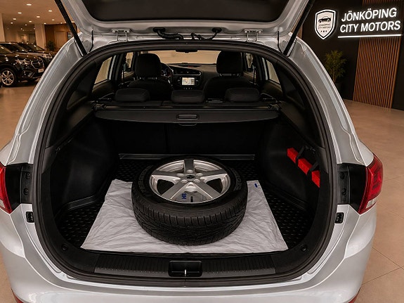 Kia Ceed 15 of 19