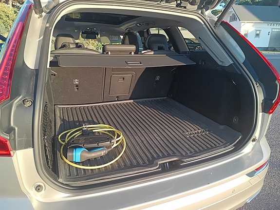 Volvo XC60 8 of 9
