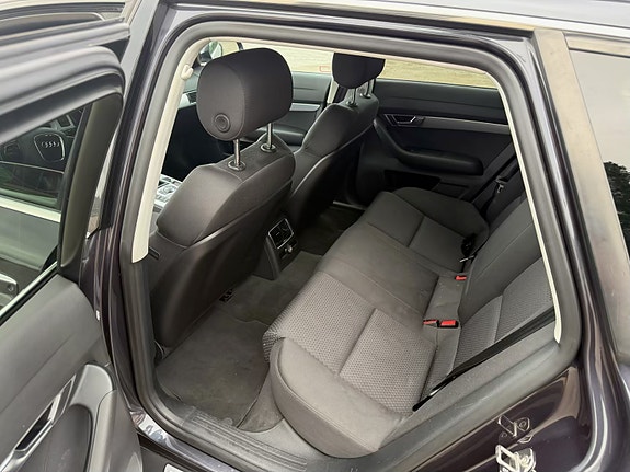 Audi A6 9 of 11