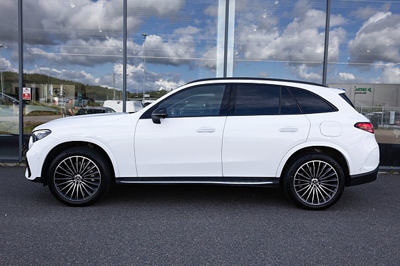 Mercedes-Benz GLC300 e 5 of 21