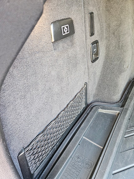 BMW 330i 23 of 30