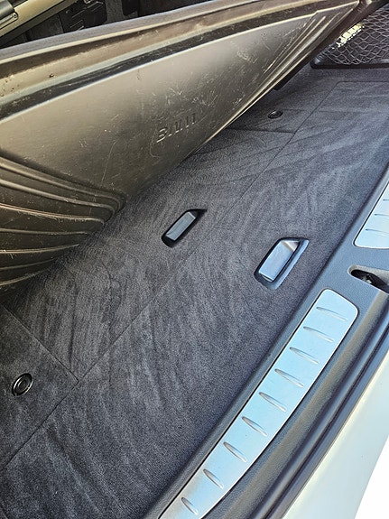 BMW 330i 25 of 30