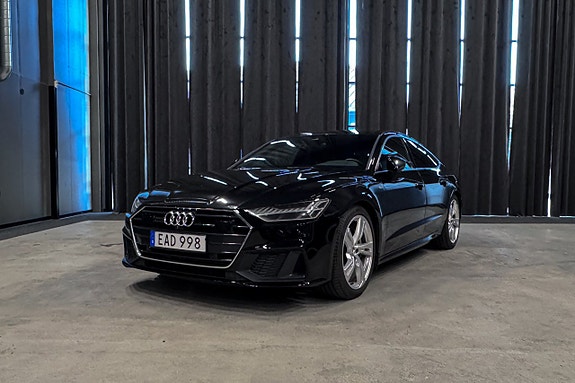 Audi A7 2 of 19