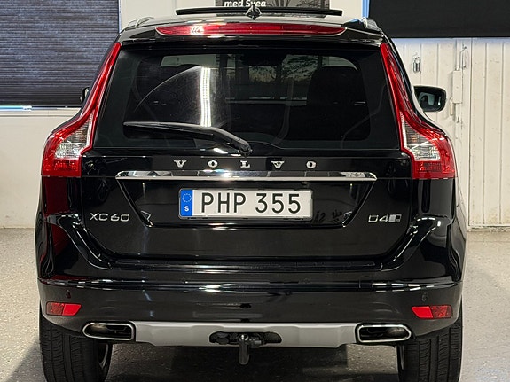 Volvo XC60 8 of 29