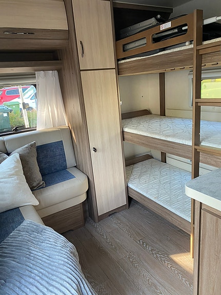 Hobby 650 KMFE DE LUXE 9 of 9