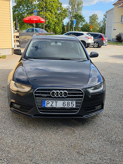 Audi A4 4 of 6