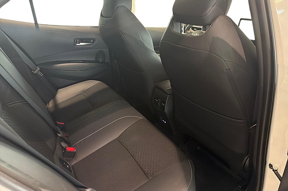 Toyota Corolla 14 of 20