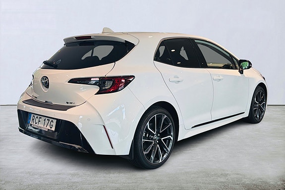 Toyota Corolla 5 of 20