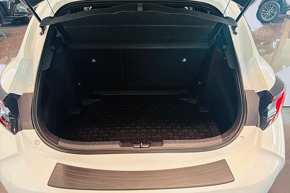 Toyota Corolla 16 of 20