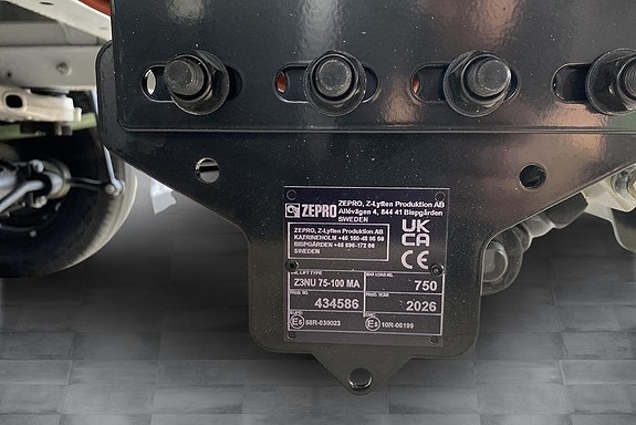 Mercedes-Benz eSprinter 420 15 of 20