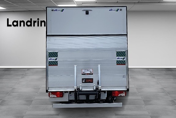 Mercedes-Benz eSprinter 420 7 of 20