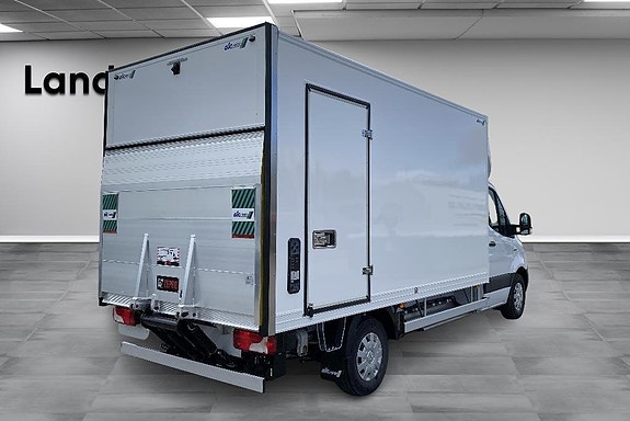 Mercedes-Benz eSprinter 420 5 of 20