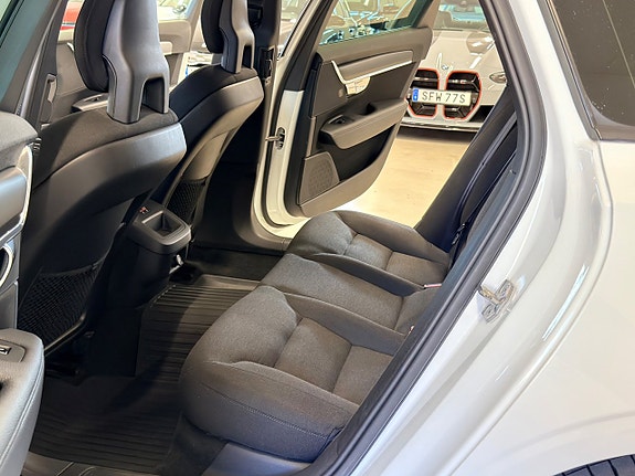 Volvo V90 13 of 25