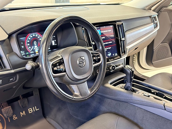 Volvo V90 15 of 25