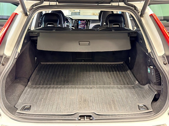 Volvo V90 11 of 25