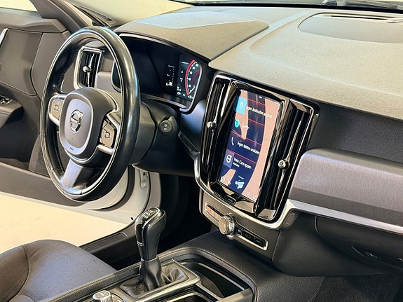 Volvo V90 9 of 25