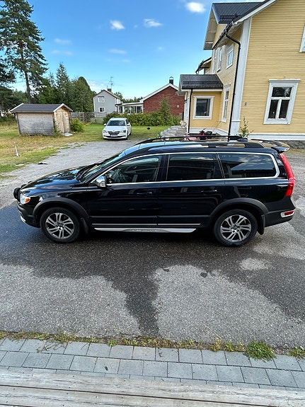 Volvo XC70 9 of 13