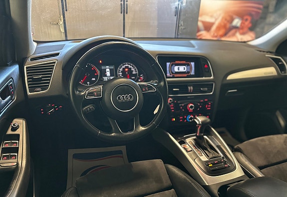 Audi Q5 12 of 24