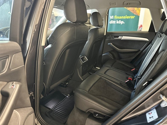 Audi Q5 11 of 24