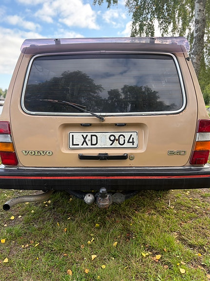 Volvo 245 10 of 29