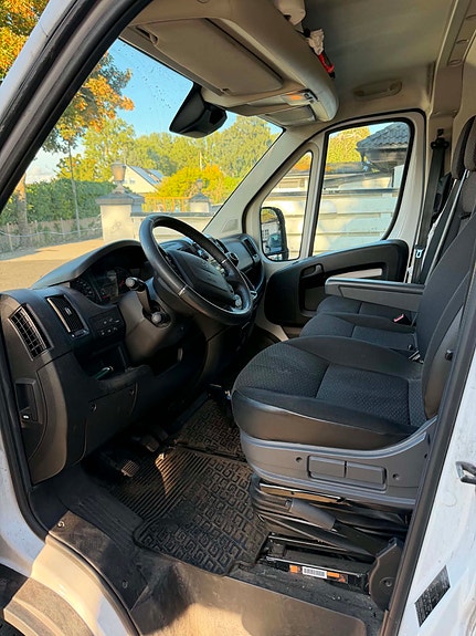 Peugeot Boxer 10 of 10