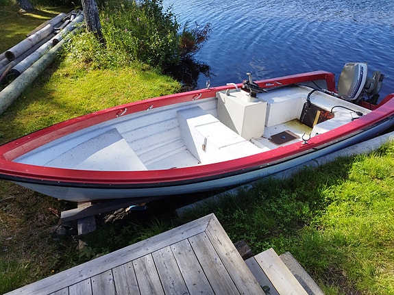 Crescent 500 med 35 hk Evinrude. 3 of 4