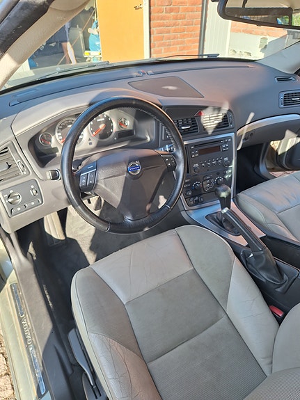 Volvo V70 10 of 10