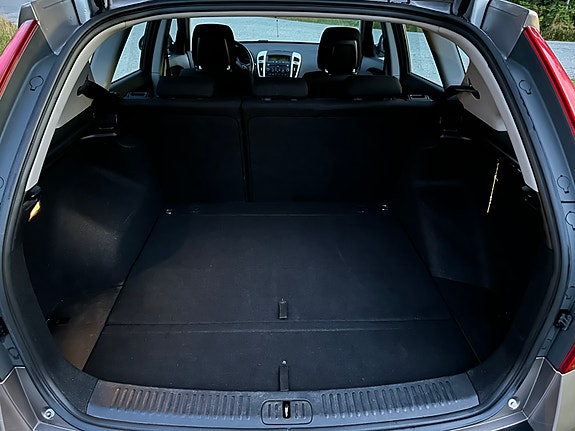 Kia Ceed 4 of 7