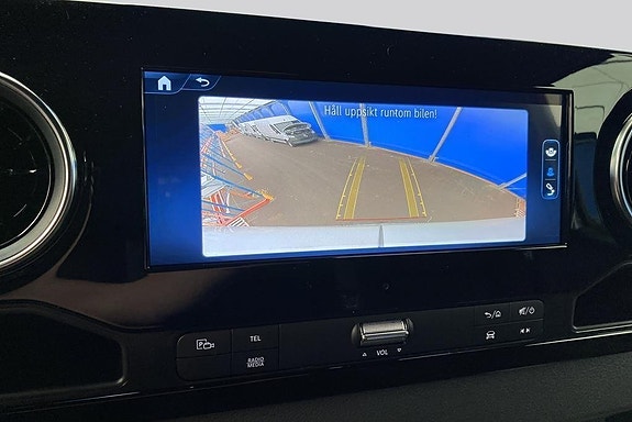 Mercedes-Benz eSprinter 420 11 of 16