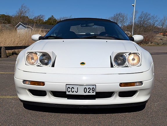 Lotus Elan 4 of 14