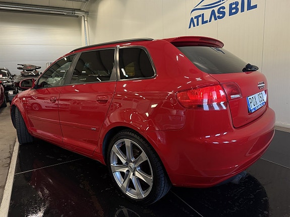 Audi A3 3 of 19
