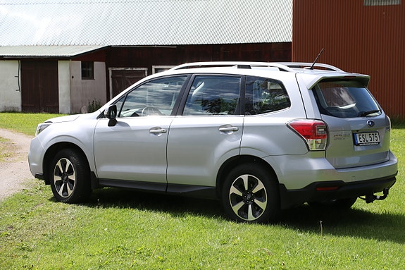 Subaru Forester 3 of 7